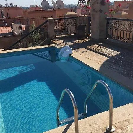 Appartement Tout Confort Avec Possibilite Transport Aeroport Marrakesh Exterior photo
