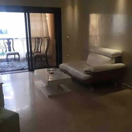 Appartement Tout Confort Avec Possibilite Transport Aeroport Marrakesh Exterior photo